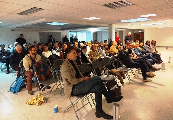 Responsive image zoom